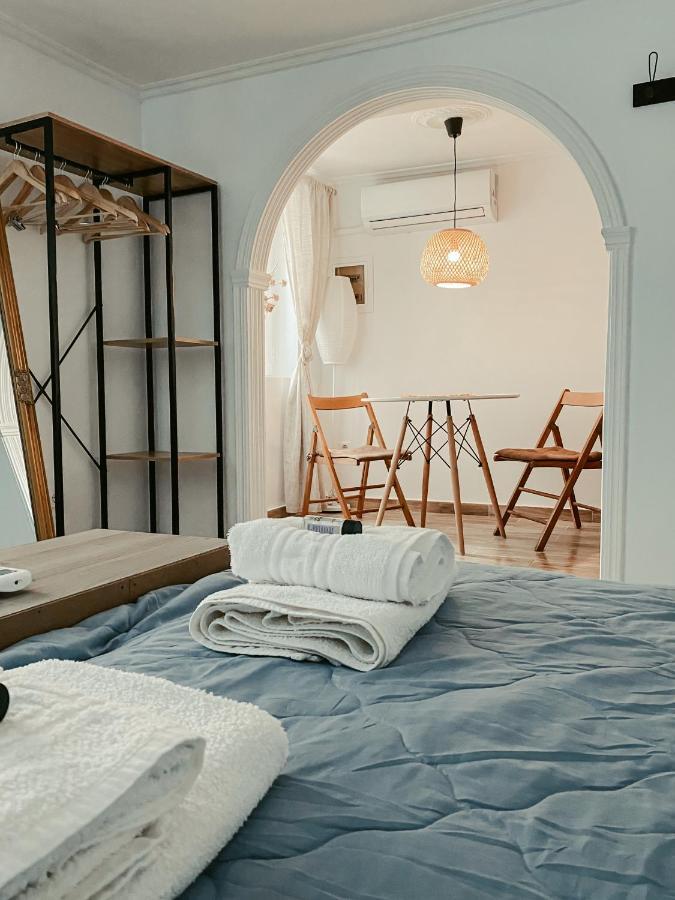 Isabella Suites: An Old Venetian Home Corfu  Bagian luar foto