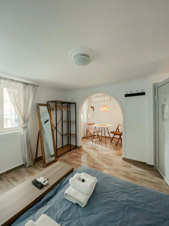 Isabella Suites: An Old Venetian Home Corfu  Bagian luar foto